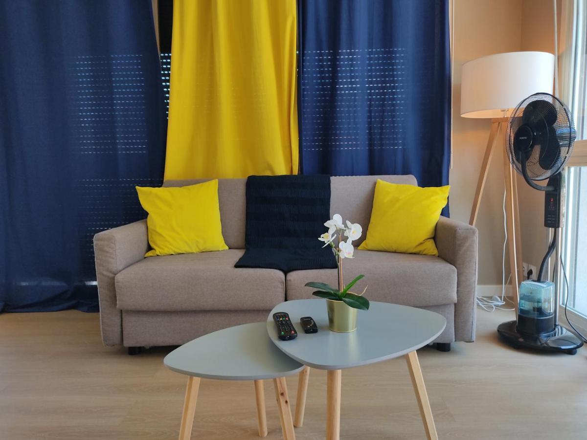 Appartement Entre Geneve Et Chamonix Au Pied Des Montagnes Cluses Exterior photo